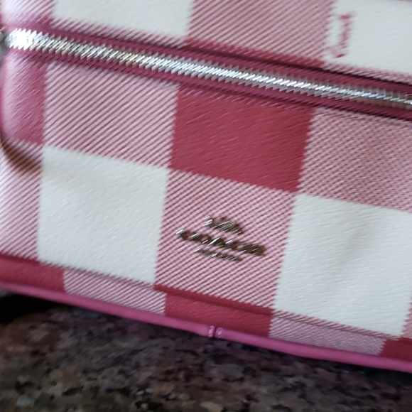 Pink coach back pack - Picture 2 of 5
